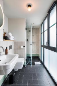 The Grand District - Exploring the Local Area