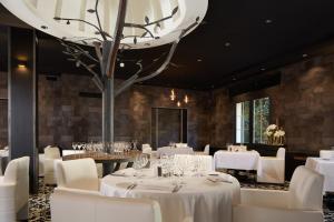 The Grand Hotel Le Touquet-Paris-Plage - Room Features and Amenities