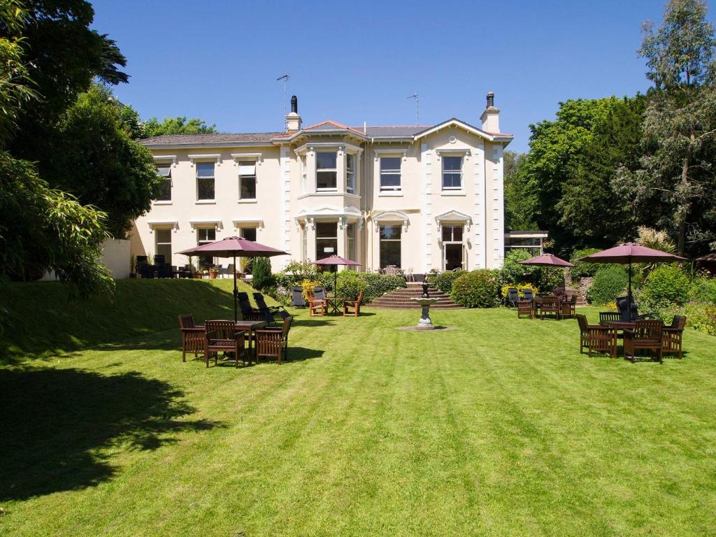 The Hotel Balmoral – Just for Adults Review