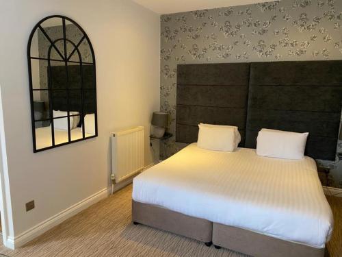 The Mount Country Manor Hotel & Golf Wolverhampton - Accommodation and Amenities
