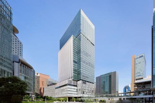 THE OSAKA STATION HOTEL, Autograph Collection - Guest Ratings and Reviews