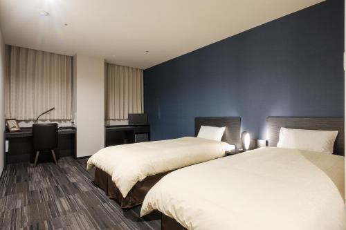 The Premium Hotel In Rinku - Facilities and Amenities