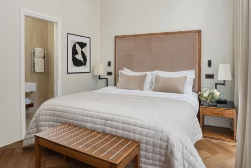 The Queens Gate Hotel - Amenities and Services