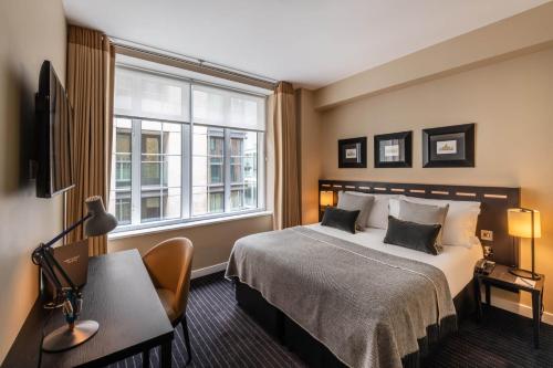 The Resident Victoria - Guest Experience