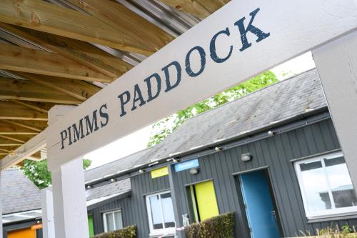 The Running Horse - Accommodation and Facilities