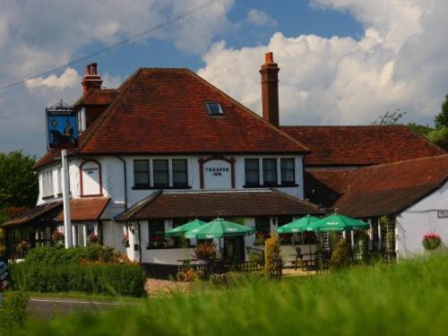 The Trooper Inn - Dining and Breakfast
