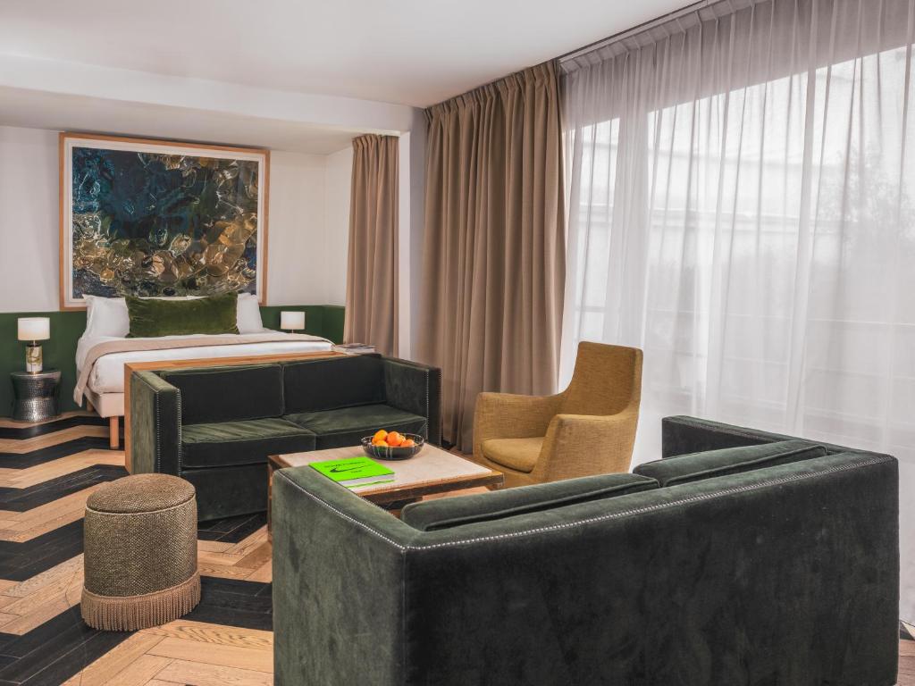 The Vendome Rays - Amenities and Features