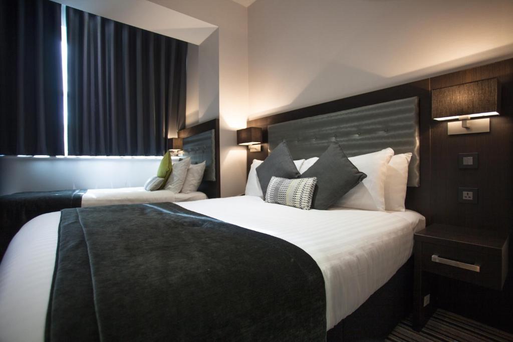 The W14 Kensington - Location and Accessibility