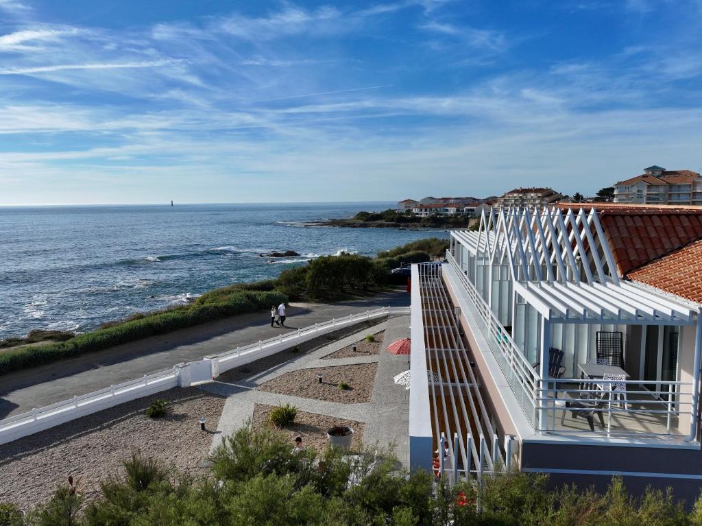 The Watch Holidays - Room Amenities