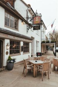 The Woolpack Hotel - Accommodation Details