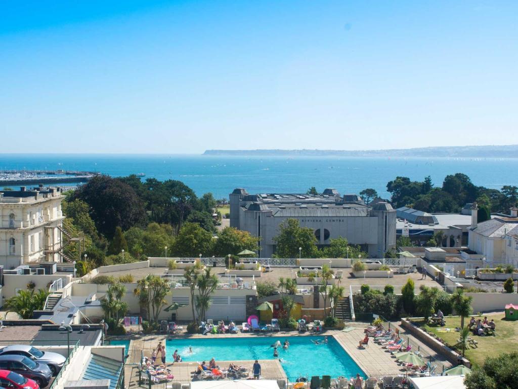 TLH Carlton Hotel and Spa – TLH Leisure and Entertainment Resort Review