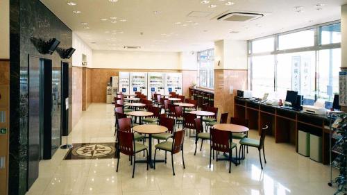 Toyoko Inn Kitakyushu Airport - Dining and Breakfast Services