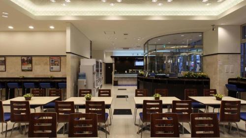 Toyoko Inn Osaka Namba Nippombashi - Hotel Overview