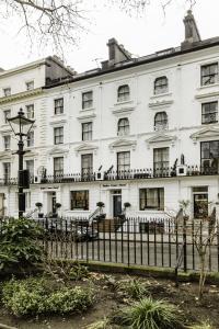 Tudor Court Hotel - Accommodation Options