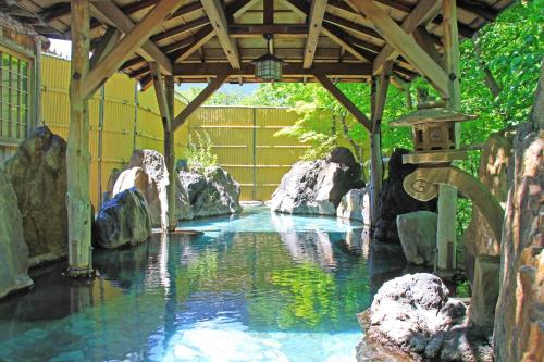 Twin Clouds - Guest Experience