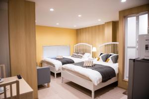 Valuehjq Tsurumibashi - Property Location and Surroundings