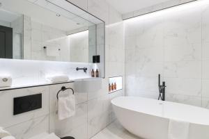 Velvet Hotel - Guest Reviews and Ratings