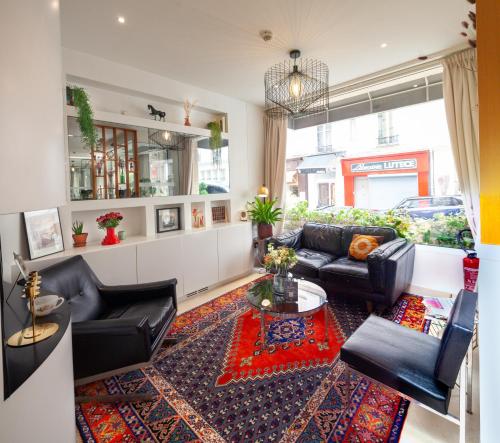 Vendome Hotel Saint-Germain - Location and Accessibility