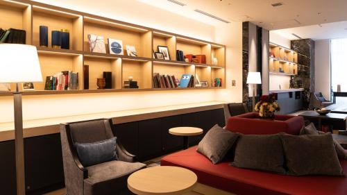 Via Inn Iidabashi Korakuen - Amenities and Services