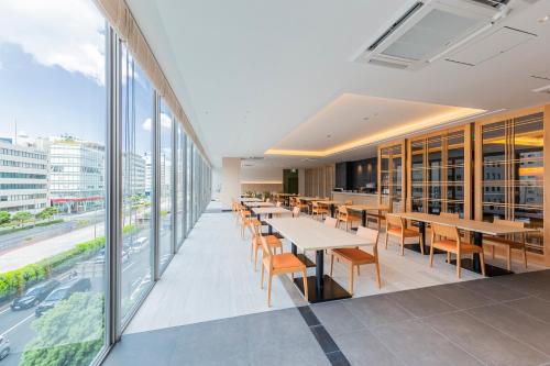 Via Inn Prime Shinsaibashi Yotsubashi - Hotel Overview and Location