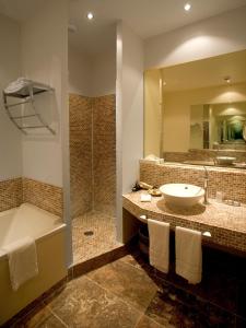 Villa Augusta - Amenities and Services