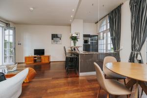 Villa Clara, Residence Facing the Ocean and the Chiberta Golf Course - Accommodation Options and Amenities