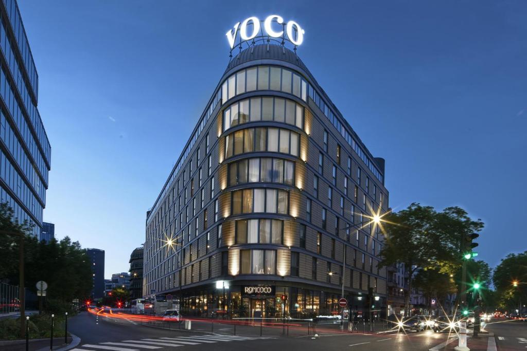 Voco Paris - Porte De Clichy, an IHG Hotel - Accommodations and Amenities
