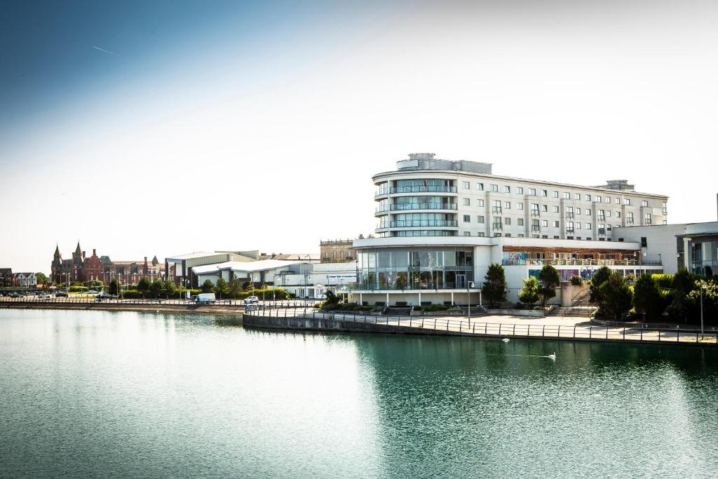 Waterfront Southport Hotel - Guest Experience Ratings