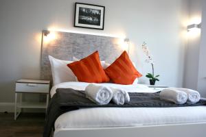 Westciti Caroco Aparthotel - Accommodation and Facilities