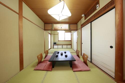 Yamadaya - Guest Ratings and Reviews