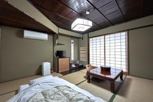 Yamamuro Ryokan - Accommodations and Amenities