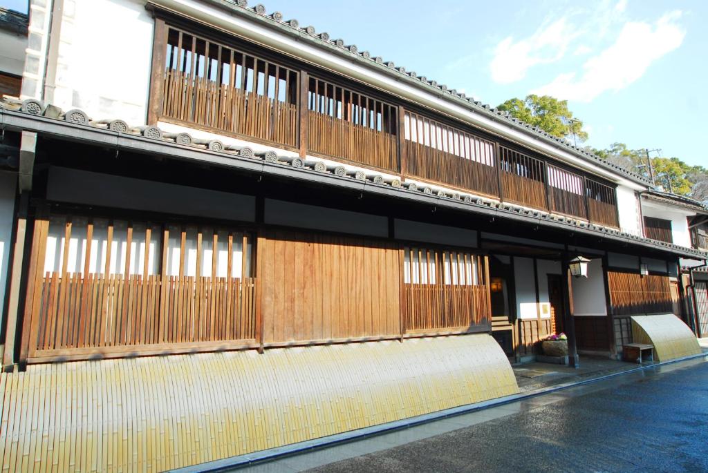 Discover Kurashiki Bikan Historical Quarter, Kurashiki: 2 Best Hotels