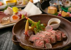 Yufuin Onsen Hinoharu Ryokan Review - Location and Accessibility