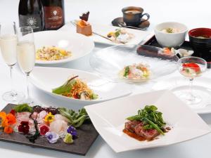 Yuzawa's Albergo Shizuku, a Flowing Hot Spring Inn - Room Types and Features