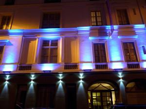 ZE Hotel - Key Features and Amenities
