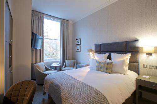 54 Queens Gate Hotel - Facilities and Amenities