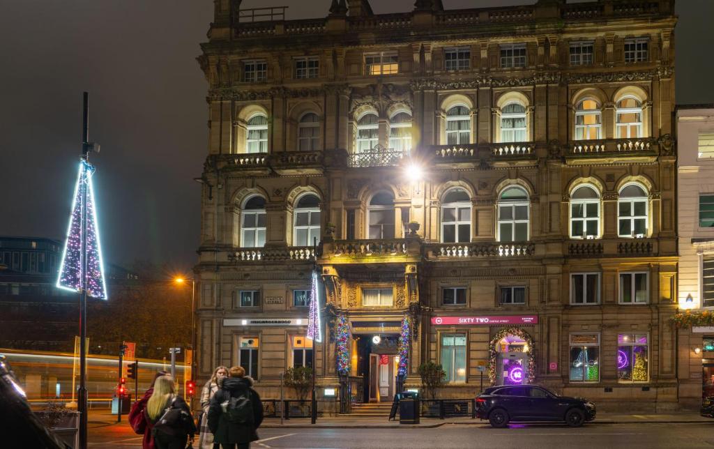 62 Castle Street Hotel - Accommodation and Facilities