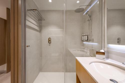 AC Hotel by Marriott Saint-Julien-en-Genevois - Guest Experiences and Reviews