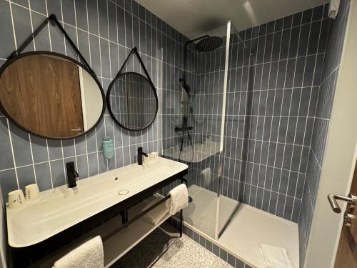 AKENA Hotel Serris - Val D'europe - Amenities and Services