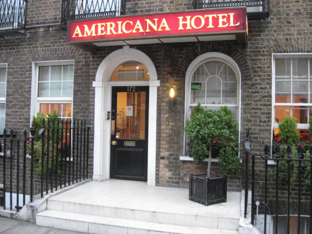Americana Hotel - Amenities and Services