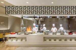 ANA Crowne Plaza Sapporo, an IHG Hotel - Transportation and Accessibility