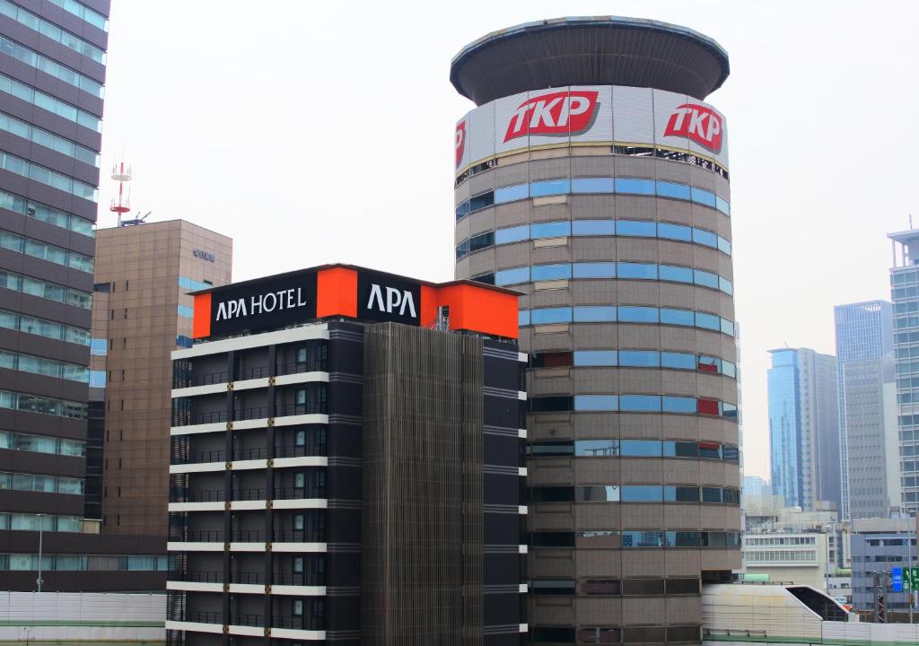 APA Hotel Osaka Umeda - Room Features and Comforts