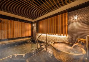 APA Hotel & Resort Hakata Ekihigashi - Guest Reviews and Ratings