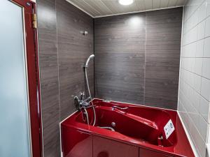 APA Hotel Sapporo Hosui Susukino Ekimae - Dining and Services