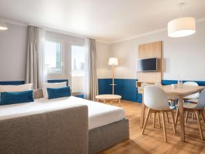 Aparthotel Adagio La Défense Kléber - Amenities and Services