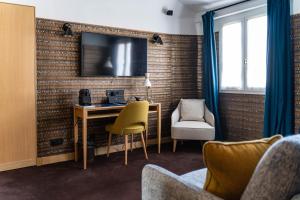 Artus Hotel - Accommodation Options