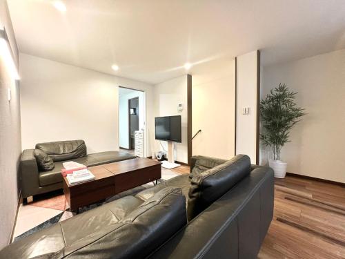 Asakusa Kenki House - Location and Nearby Attractions