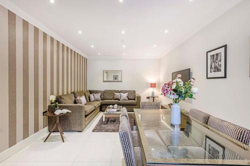 Ashburn Court Apartments - Apartment Types