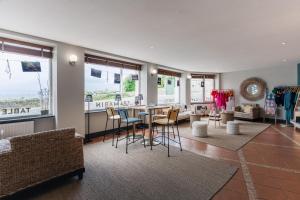 Bay of Angels - Dining and Culinary Experiences