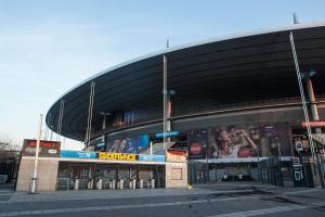 B&B Hotel Paris Saint-Denis Pleyel - Location and Accessibility